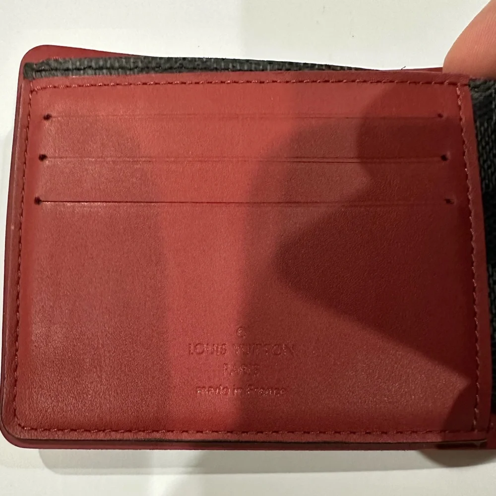 Louis Vuitton wallet - Picture 5 of 5